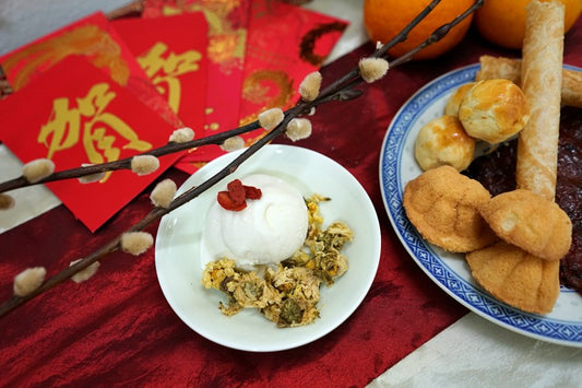 Chrysanthemum with Goji Berries